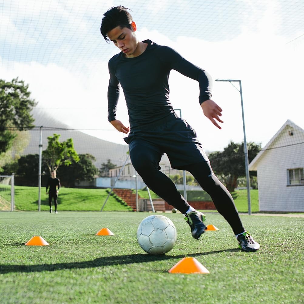 サッカーディスクコーン サッカートレーニングプレート 敏捷性 - Football Training Cone のレビューと価格