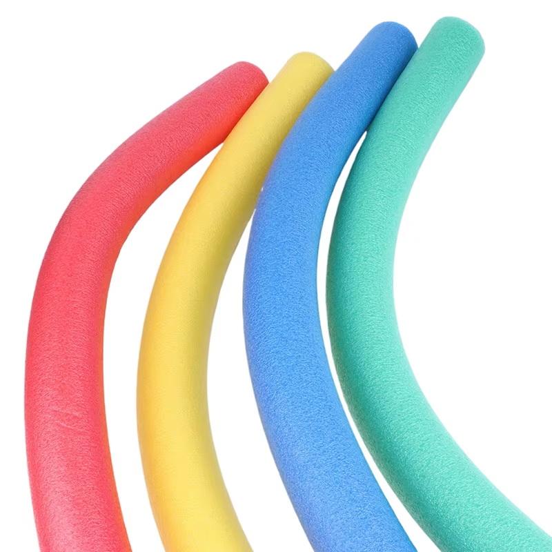 65x1500/75x1500スイミングプールフォームヌード - Foam Pool Noodle のレビューと価格