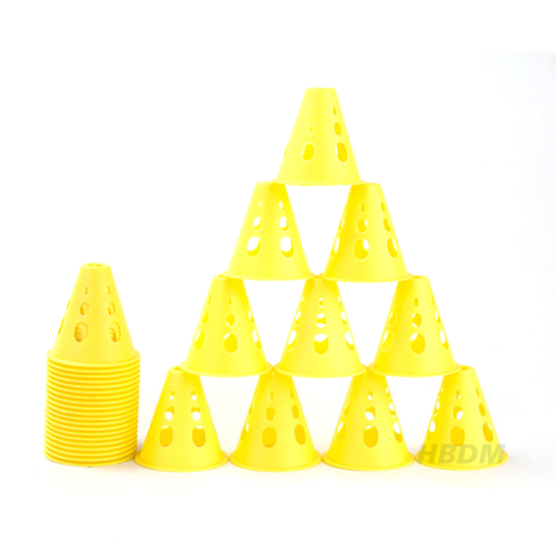 10/20個入り 中空防風ローラースケートパイルスケートマー - Football Training Cone のレビューと価格